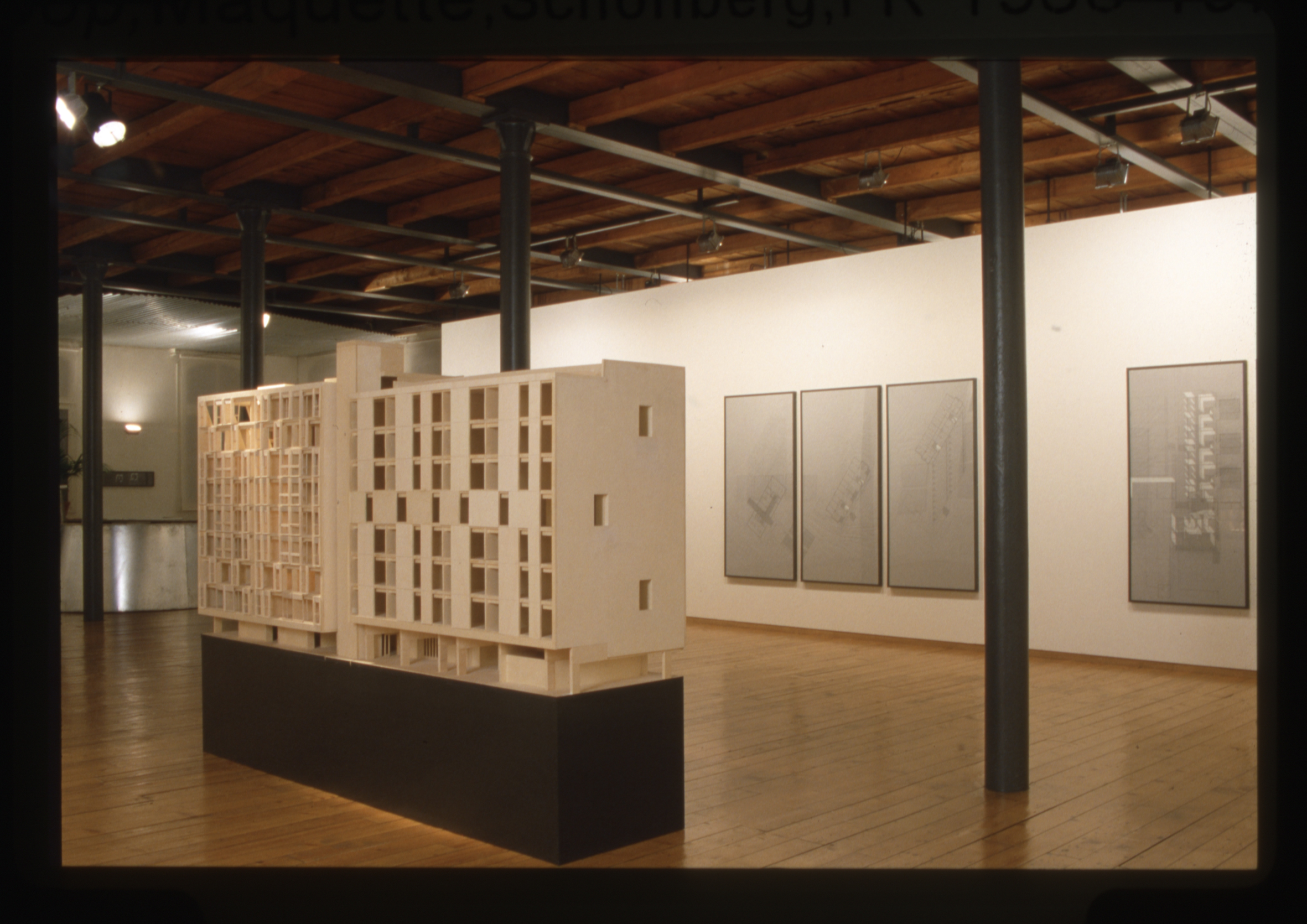 Economie des moyens :  l'architecture de Jean Pythoud et 8 architectes fribourgeois image