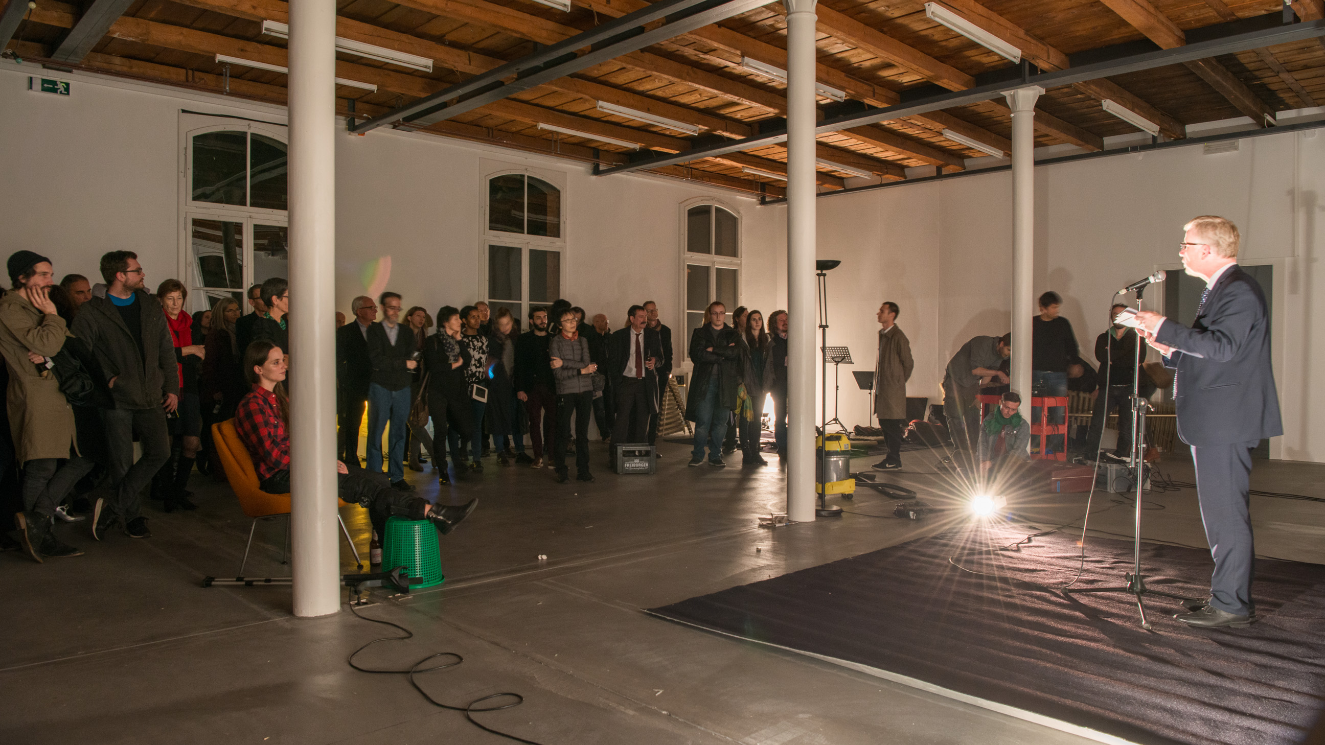 Eine Retrospektive von geschlossenen Ausstellungen image
